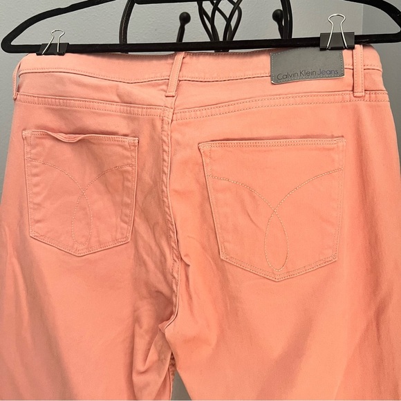 Calvin Klein Jeans Peach Skinny Ankle Women's Jeans - Picture 5 of 12